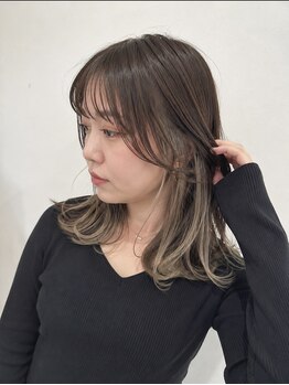ニュースタイルアイラ (NewStyle aila)の写真/トレンド×髪質改善で艶もに合わせもかなえるデザインカラー☆上質な大人のこなれヘアーを提案します。