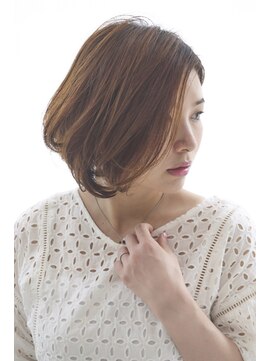 ニーナ せんげん台(nina) 30代・40代・50代に人気！美シルエットボブ