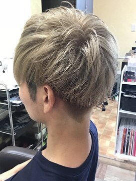 サムブリッジ(SOMEBRIDGE) ハイトーンマットベージュ(SOMEBRIDGE 亀有)