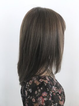 プログレス 仙台駅東口店(PROGRESS) カーキベージュ