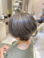 ヘアーサロンヴォイス 大野城店(Hair Salon Voice)&nbsp;ショートボブ、ハイライト、グレージュ