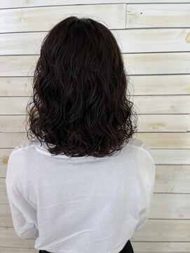 ラック 辻堂(LUCK) スパイラルパーマ風