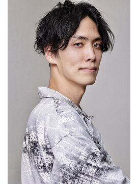 プランツヘアー センターパートソフトツイストパーマ