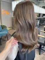 ゼスト クレス(ZEST Cres)&nbsp;【cres奈佳子】シアーベージュ×ロングヘア