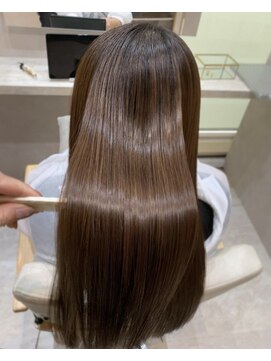 ジーナ 本八幡(Zina) 艶ブラウン×プラチナヴェールヘアエステ