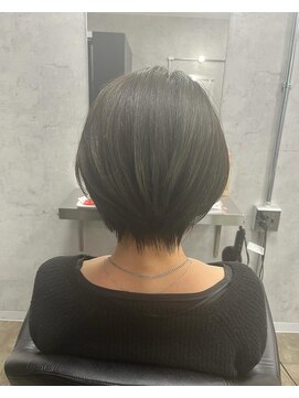 モエバイアリア(Moe by aria) くびれショート!