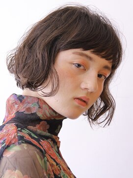 インセプション 銀座(INCEPTION) 切りっぱなしショート・ボブ/絶壁解消/前髪あり/30代/40代/面長