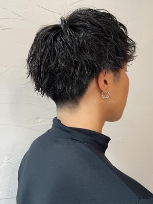 【Cut＋Perm＋Tr￥8000】毎朝のセットも簡単に！サロン帰りのスタイルが再現できる高いカット技術が高評価。