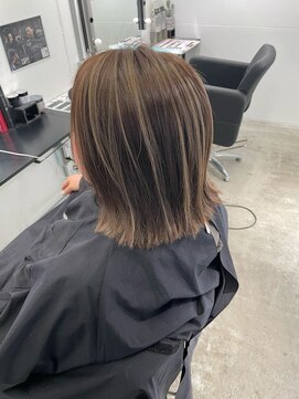 キング 高槻(K!ng) 縮毛矯正髪質改善ハイライトレイヤーカット高槻美容室エクステ