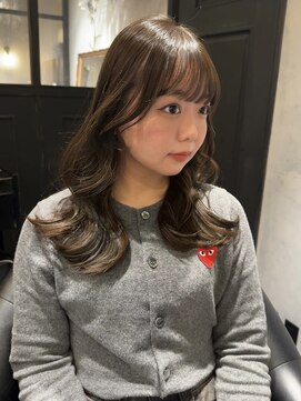 ニュートライズ(NEUTRIZE) オリーブベージュカラー