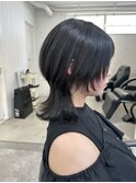 ○中性ウルフカットロングウルフレイヤーカット顔まわりハッシュ