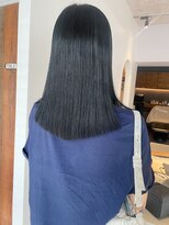 オルチェット(Olu'chette HAIR LIFE)&nbsp;深澤/ぷつっとカット/切りっぱなしヘア/暗染カラー