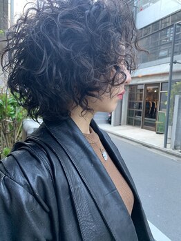 ビビト(bibito)の写真/【カミカリスマ2025パーマ部門受賞】人気のショートやボブも“パーマ”で個性光るワンランク上のスタイルへ