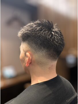 ザバーバー 日本橋高島屋SC(THE BARBER) こだわりのスキンフェード!【バーバー/理容室/メンズカット】