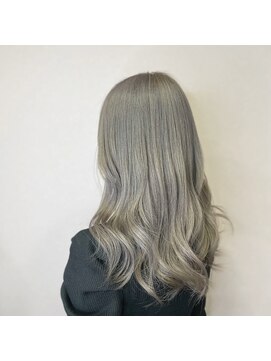 レヴェリー(REVERIE) シルバーアッシュ