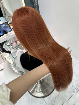 ロンドルピナス 小倉(Lond Lupinus) ミディアムヘア暗めカラー/デザインカラー/フェイスフレーミング