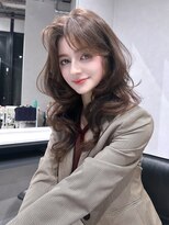 リアン バイ キートス(Lien by kiitos)&nbsp;ハッシュカット×フォワード巻き×まろみベージュ