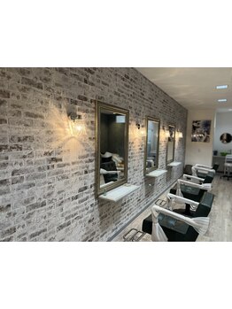 ReFa導入×癒しの個室空間。丁寧なマンツーマン施術が大人女性に支持◎周りを気にせず理想の時間を♪