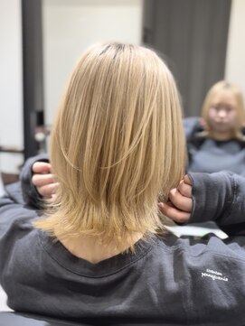 ジェムヘアスタジオ 平塚西口店(Gem Hair Studio) 抜け感レイヤーボブ　gem芦澤駿