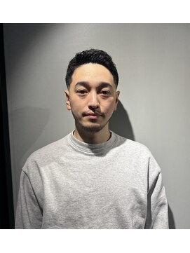 スローカン(slocan) アップバングスキンフェード