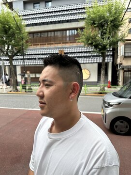 アーカイブトウキョウバーバーショップ 東京駅グランスタ八重洲店(Archive Tokyo) 東京駅/八重洲/理容室/メンズサロン/ナチュラル角刈り