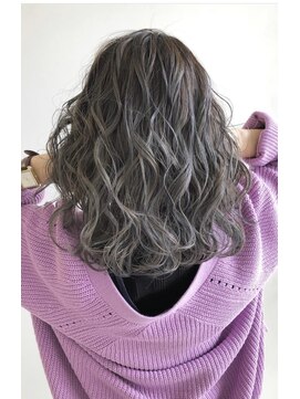 モアナ バイ ヘッドライト 武蔵小杉店(Moana by HEADLIGHT) Moana