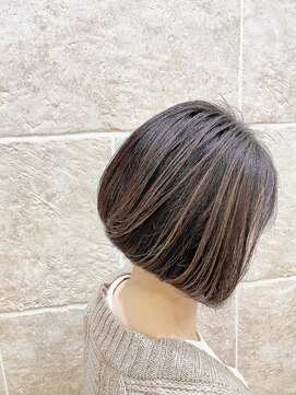 シャンティ 平岸店(Shanti) ☆白髪もけせるショートハイライト☆　　鷲田真央