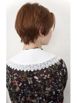 アール 北千住店(ar) 前下がりショート/前髪なしショート/カシスブラウン20代30代