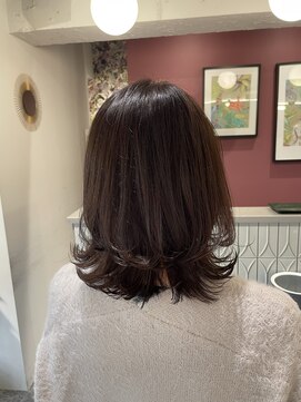 ムーン(moon) 6月#美髪のススメ#ネビージュ#大人かわいいヘア#こなれミディ