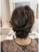 アールイー(Re:)&nbsp;編み込みアップ