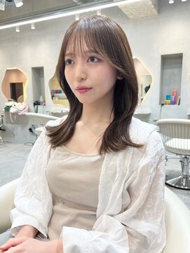 グロー 大宮(GLROW) □ 韓国大宮顔周り髪質改善レイヤーカット前髪カットくびれ