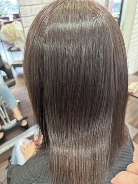 レコジョ(Recojo) (汗にも負けないストレートスタイル)Hide