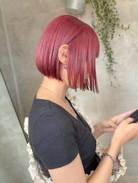 テトヘアー(teto hair) ミニボブ、ピンクカラー、チェリーレッド、ブリーチカラー