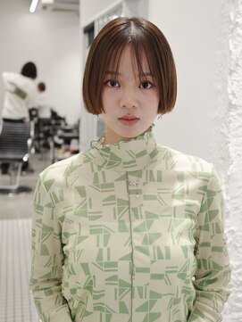 ノーヴァン デフォーム(NOVAN DEFORM) 前上がりボブ