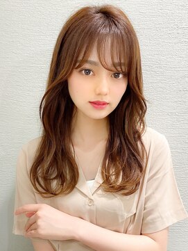 エイミーバイアフロートザガーデン 浦和店(amie by afloat the garden) 30代大人かわいいセミロング × ミルクティーベージュ【浦和】