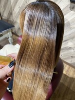 ルネッサンスヘアー ラファエロ(RAFFAELLO)&nbsp;美髪改善酸熱トリートメント　乾燥対策　うる艶髪　しなやかな髪