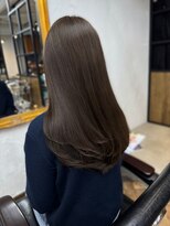 エル バイ ホーム(L by HOME)&nbsp;グレージュ　透け感カラー　レイヤーカット　ケアカラー