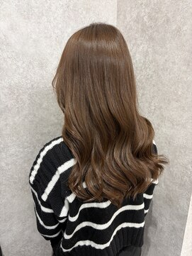 トッカ 茨木(tocca) 白髪が気にならない透明感グレージュブラウン