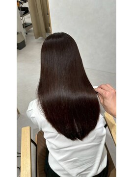 スラッシュホワイト テラッソ前店(SLASH white) 髪質改善/縮毛矯正/トリートメント/姫路