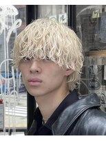 アストラ(ASTRA)&nbsp;MEN’S HAIR/波巻きツイストスパイラル/リバースセンターパート