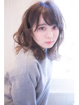ラマヘアー(RAMA hair) グレージュ系ふんわりフェザーレイヤー