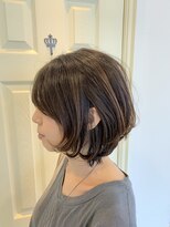 ヴィコロ(vicolo) 似合わせカット×ハイライト