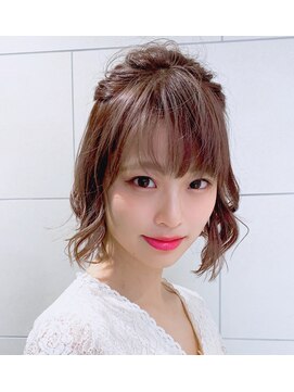 ミッシェル アフロート(michelle afloat) 野副◆前下りボブCカーブレイヤーピンクグレージュツヤカラー