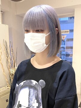 ターン ヘアー(TAAN HAIR) ホワイトシルバー&インナーライトブルー