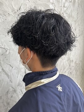 スニップス ダズ(SNIPS DOES) 波巻きパーマ