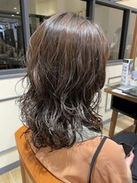 ネオリーブエム(Neolive em;)&nbsp;【話題のスタイル】レイヤーパーマ