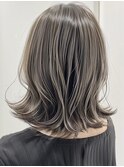 デザインカラーレイヤーカットウェットヘアオリーブベージュ白髪