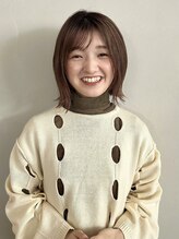 ヘアー アンド ビューティー リル(rille) 安江 理緒