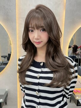 ルノン シェリー(LUNON cheliy) イメチェンヘアスタイルホワイトブロンド外ハネボブ美髪のススメ