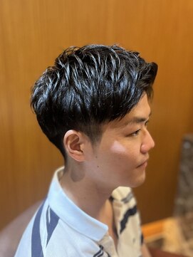 ヘアモード キクチ 銀座店 銀座　理容室　アップバング